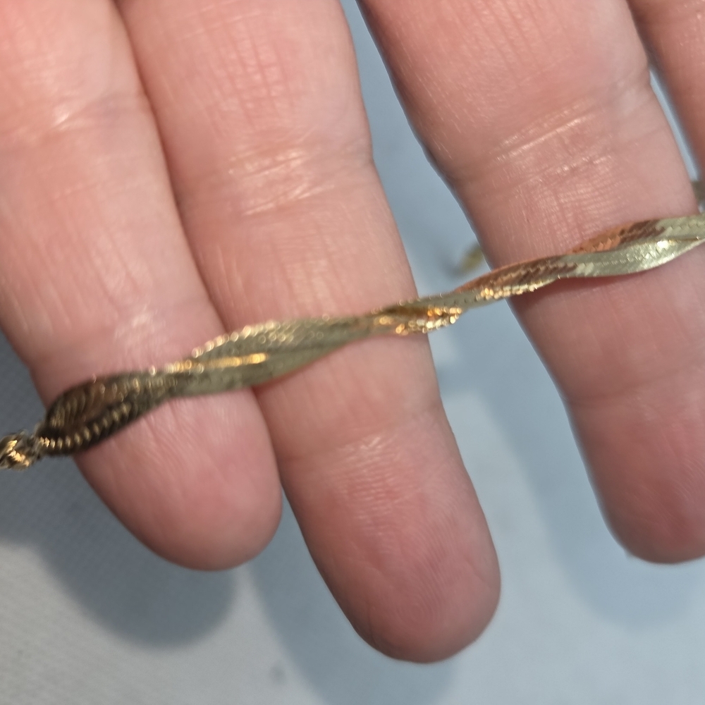 Gold Twisted Bracelet - Picture 13 of 15
